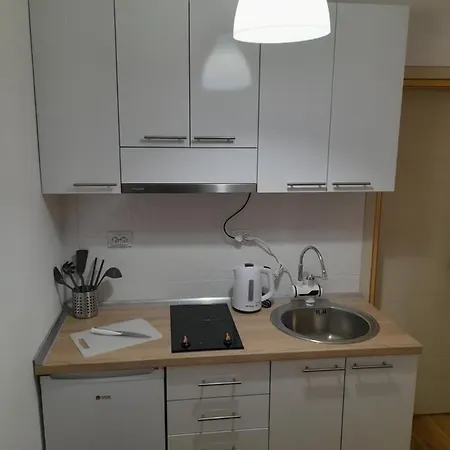 Διαμέρισμα V & V